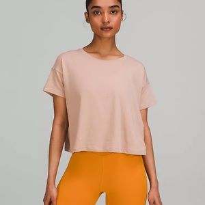 Lululemon Crop tee